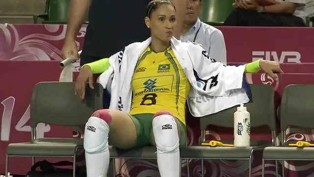 Joven estudiante peliculas xxx gratis online alivia el estrés antes de la sesión