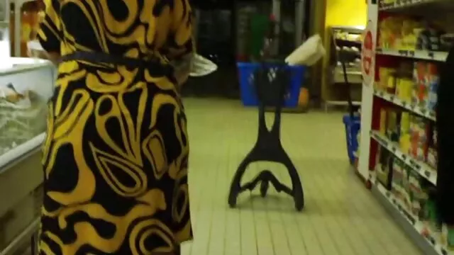 Chica dispuesta a hacer cualquier cosa para satisfacer su culo pelis xxx español caliente