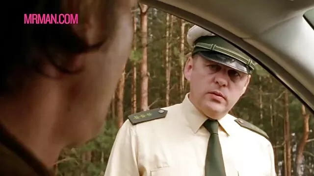 La puta tetona abre las piernas y jovenes españolas xxx acaricia el coño