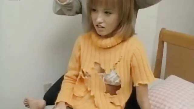 Caramel y Katrina hentai completos chupan una polla negra y se la follan por el culo