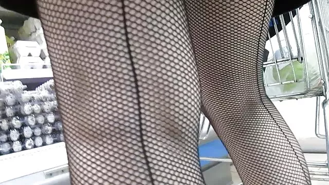 Adolescente japonesa con gran polla se folla a la adolescente asiática xxx en español peliculas Satomi Suzuki