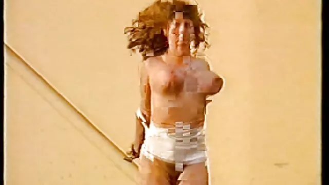 Linda morena con labios hinchados se folla a porno con historia español sí misma con un consolador