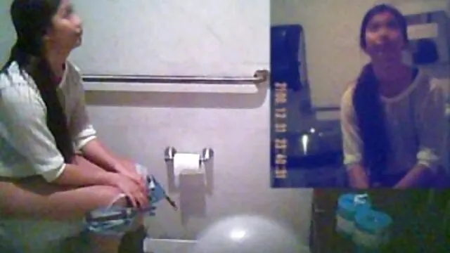 Chica morenas españolas follando negra ama una gran polla negra en su coño