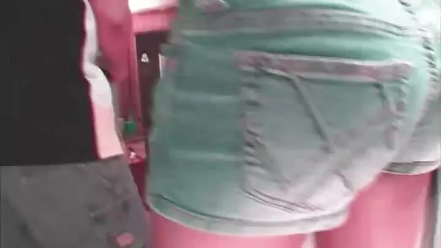 Puta caliente Jamie Brooks chupa xxx en español mexicano una polla grande y palpitante y es follada anal