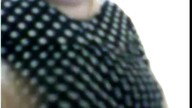 El tipo vino a follar a la chica, pornogratisenespañol pero resultó que esta es una hermosa transexual