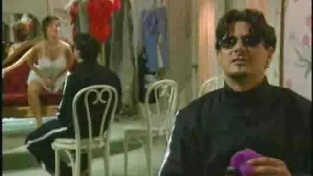 Marido ama mirar como su porno gay audio español esposa se emborracha por su amante