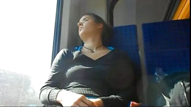 Brutal guapo se folla a la sexy asiática Asu peliculas completas xxx español Akira y termina en su coño