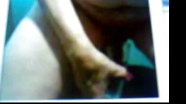 La perra lame el culo lesbianas español xxx del tío y le chupa la polla