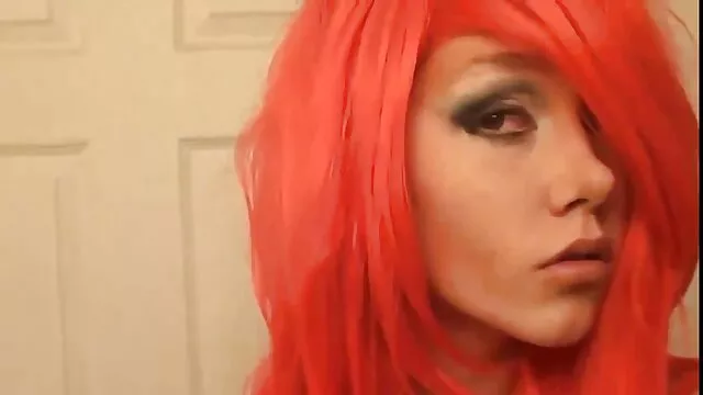 Sexy rubia hermosa videos por no españoles tiene sexo con un guapo lujurioso